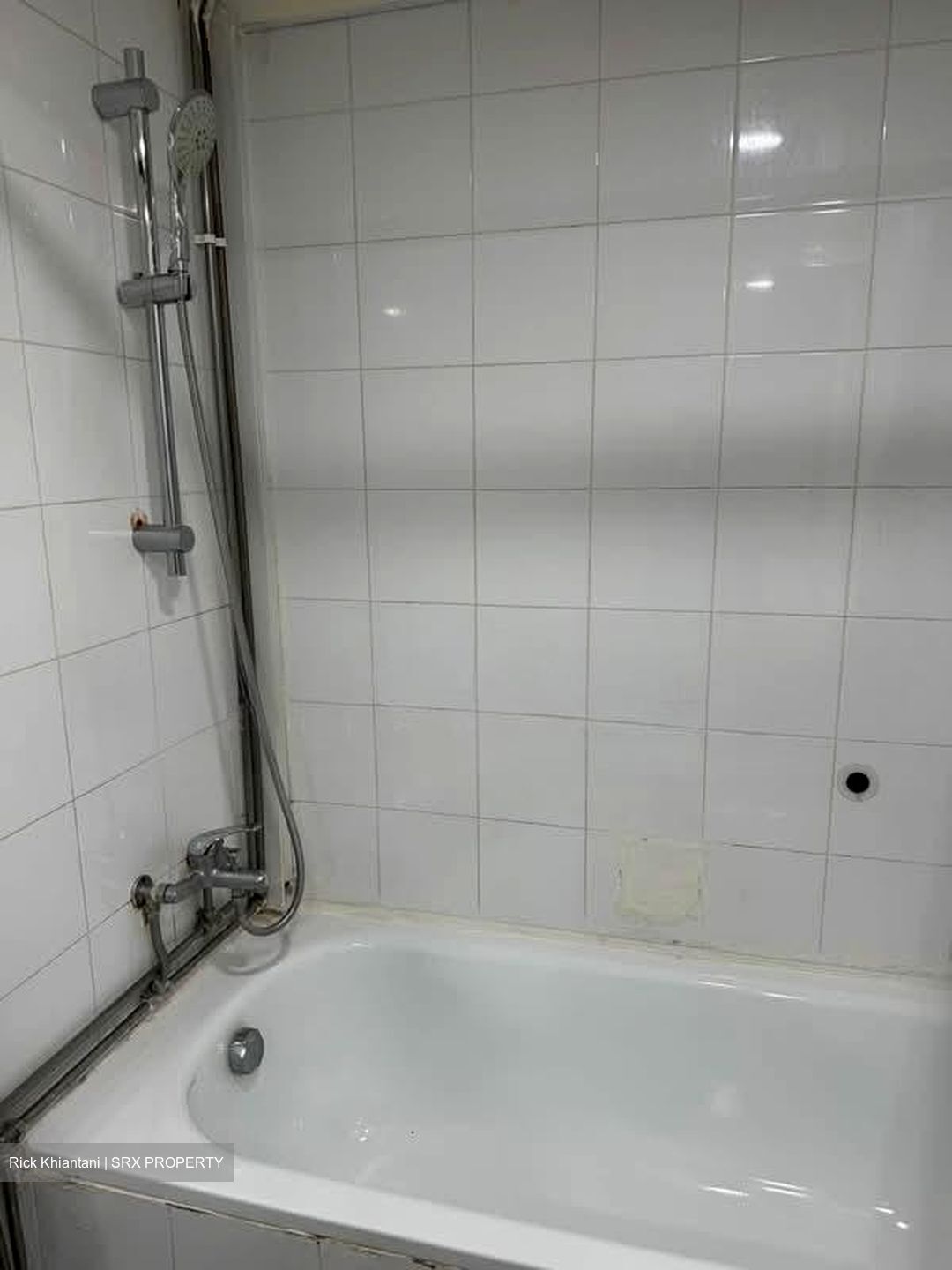 International Plaza (D2), Apartment #592366061